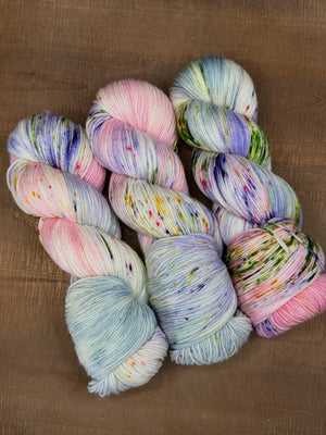 May Flowers - Variegated